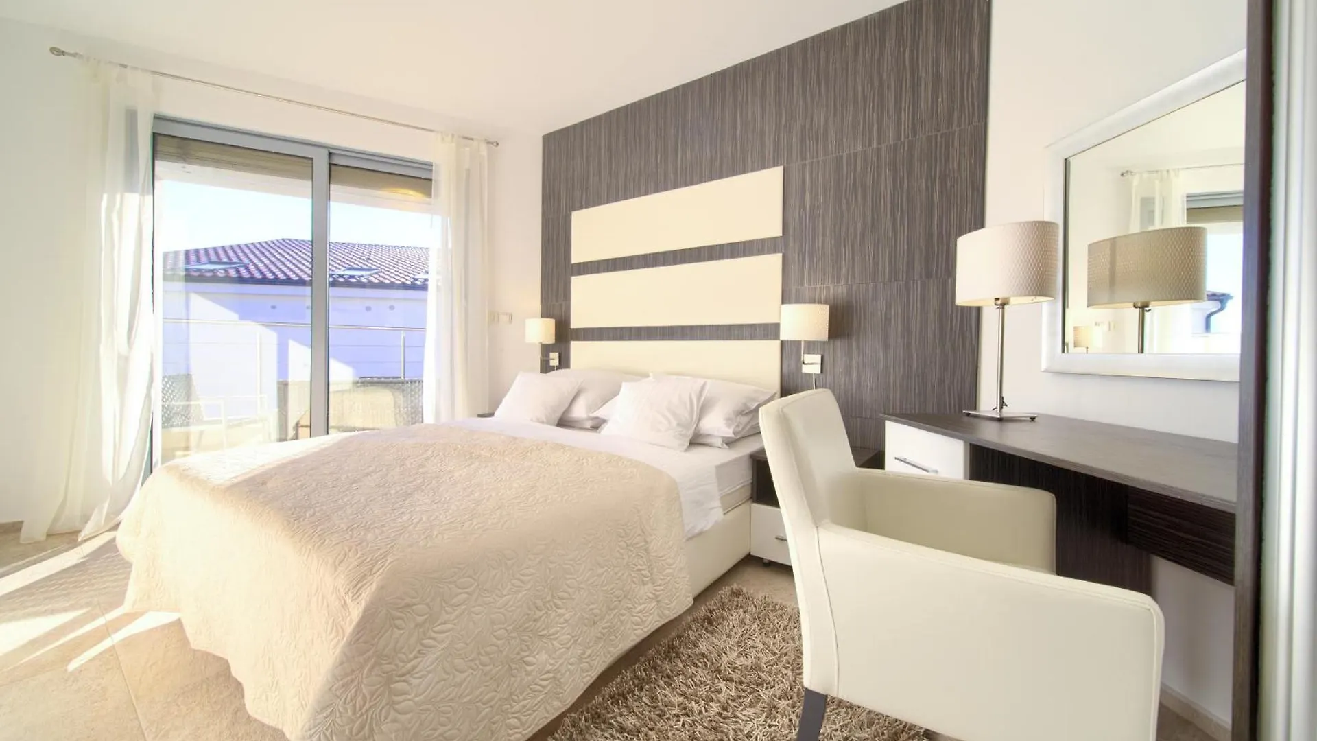 Villa Miracle 2 With Heated Pool Krk Town Croatia